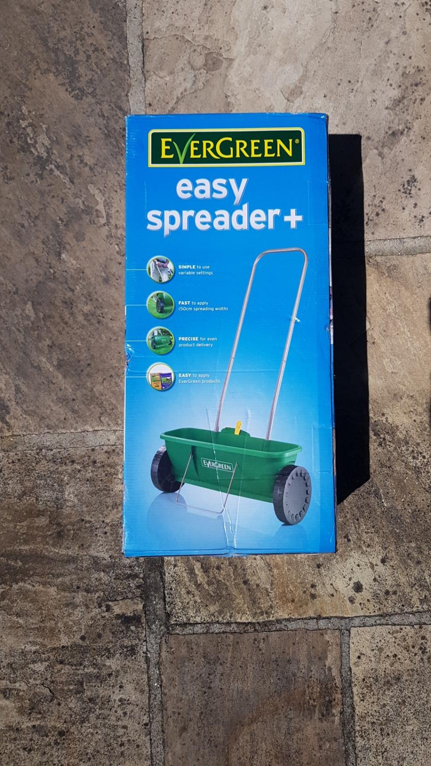 EverGreen Easy Spreader Plus in CR2 Croydon for £18.00 for sale Shpock