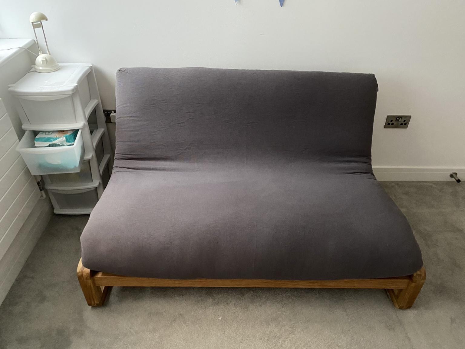 The futon company solid oak double sofa bed in TW12 London für £ 375