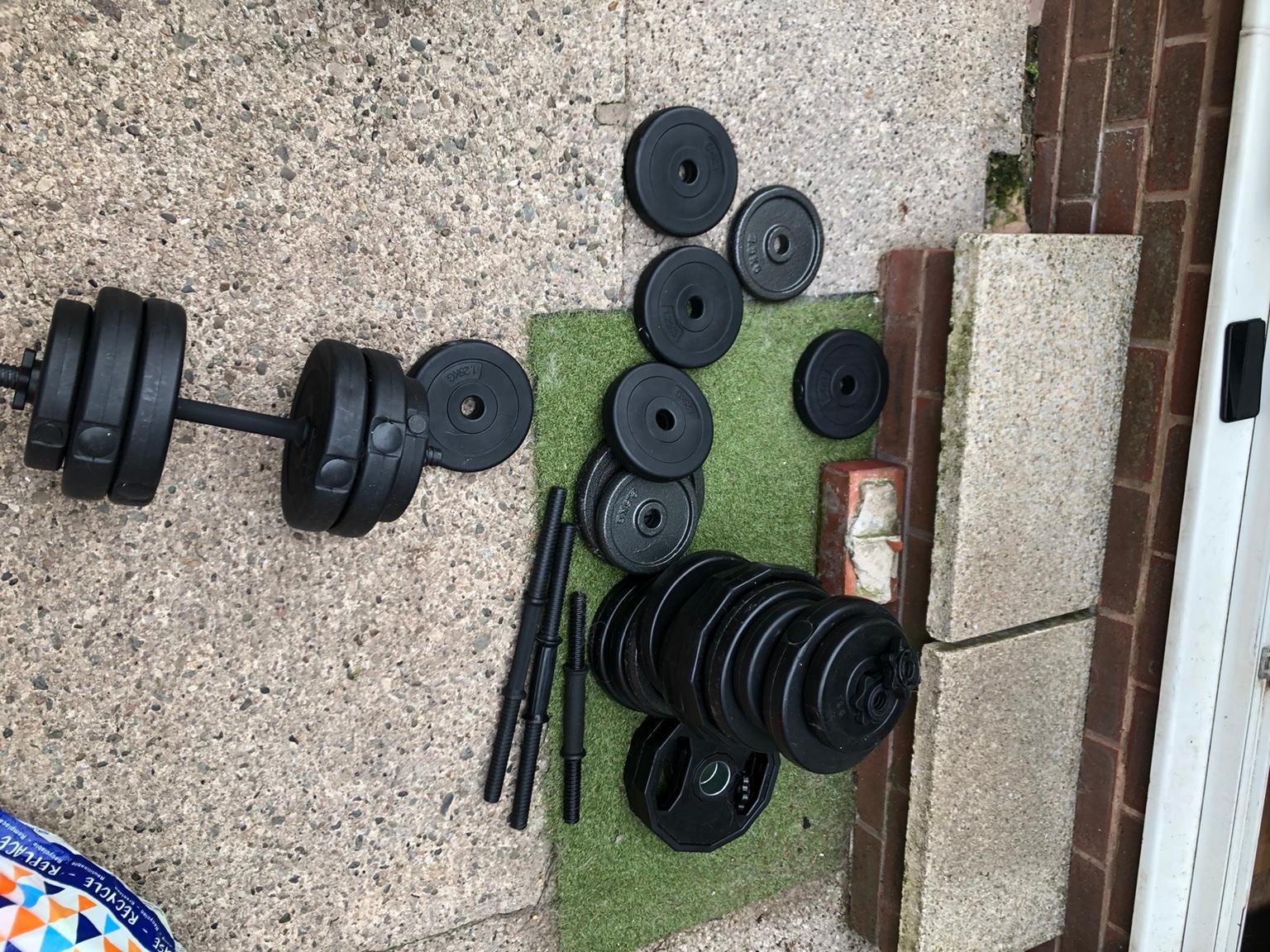 100KG Dumbbell + Barbell Set With Plates in FY2 Bispham für £ 200,00