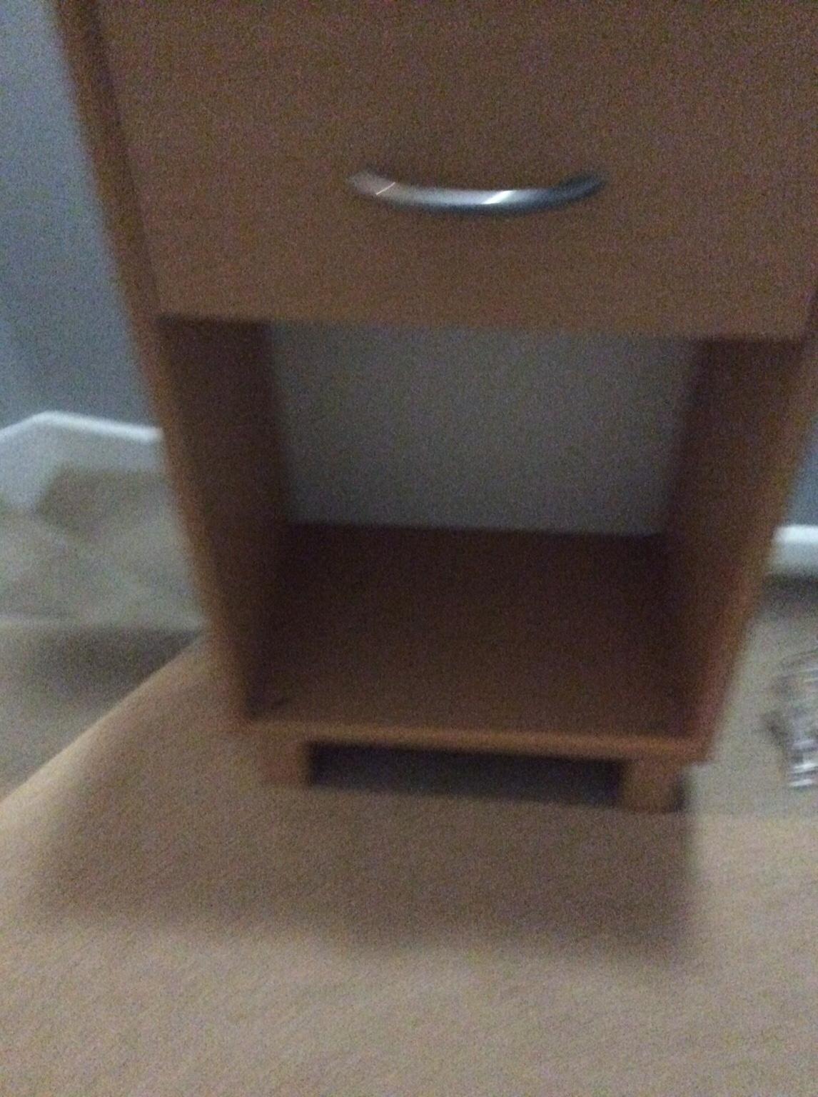 Bedside in S10 Sheffield für gratis zum Verkauf Shpock AT