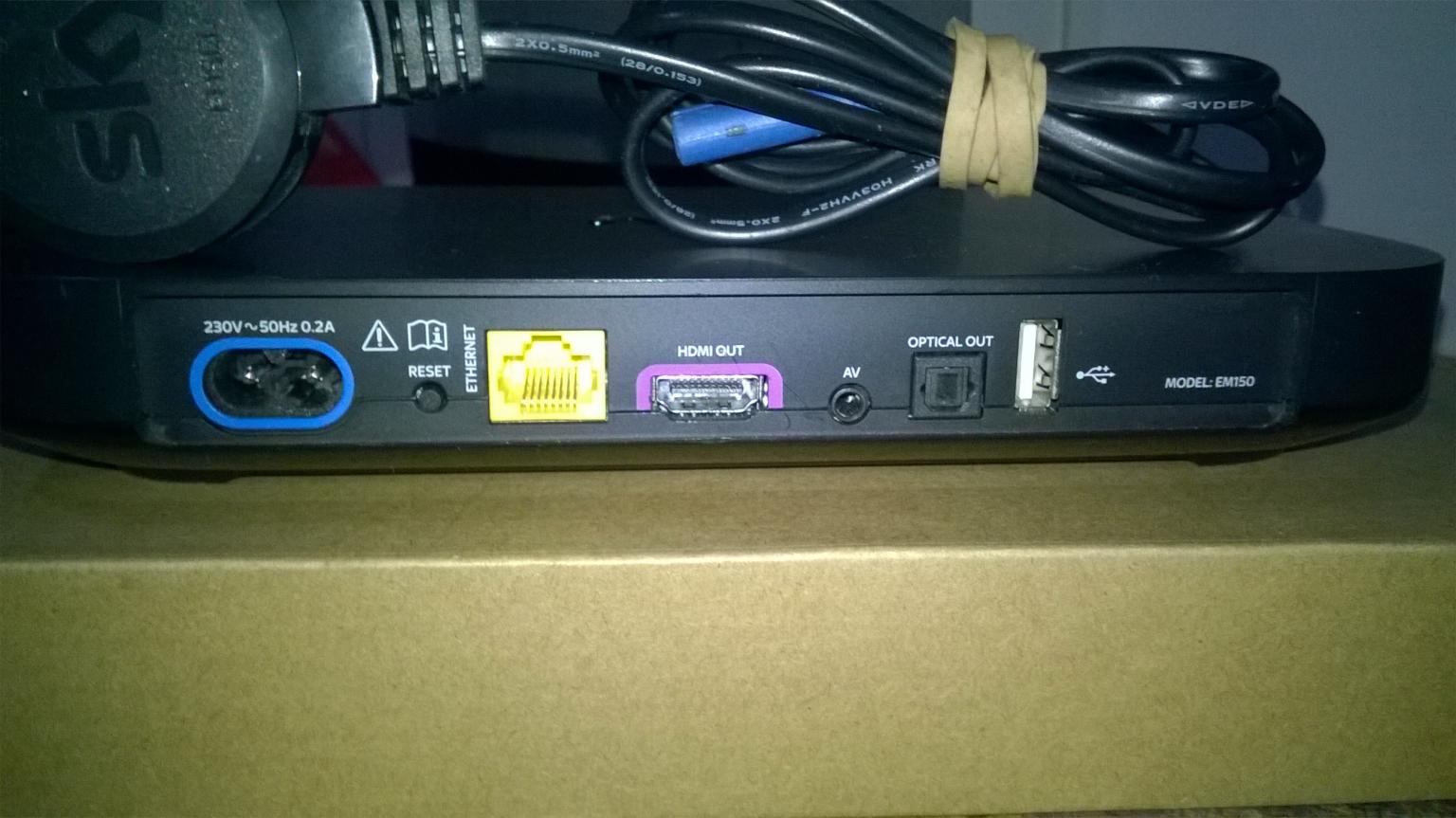 SKY Q MINI BOX EM150 IN IMMACULATE CONDITION in SK13 Peak for £35.00