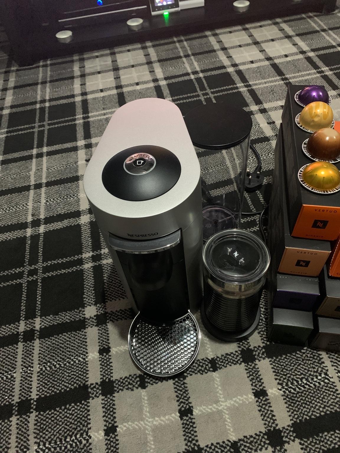 Nespresso Vertuo Plus in L11 Liverpool für 90,00 £ zum Verkauf Shpock DE