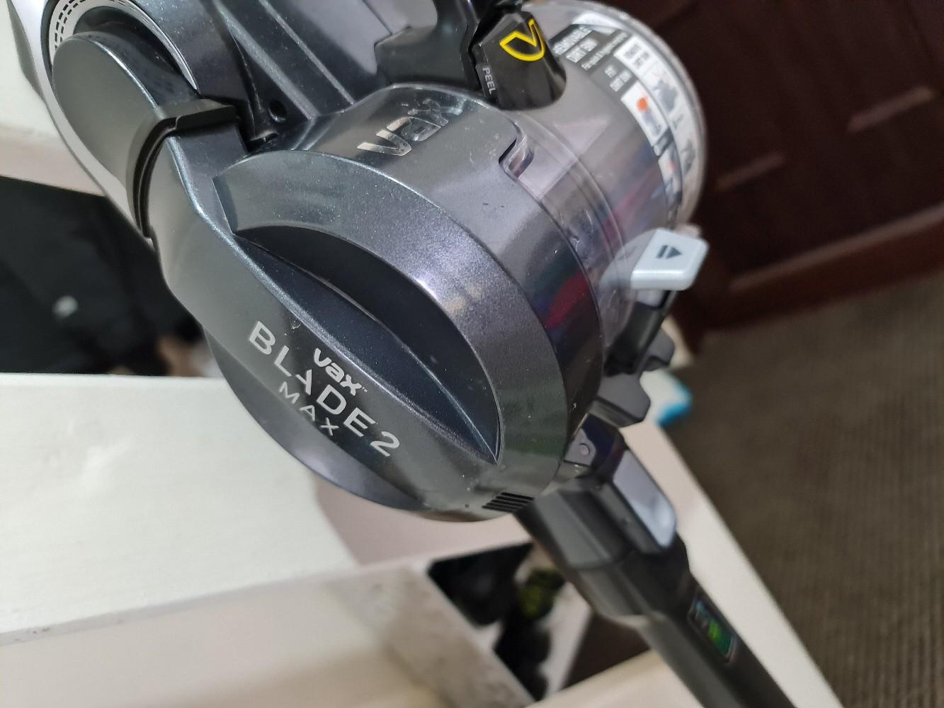 vax blade 2 max cordless vacuum in ST2 Hulton für £ 70,00 zum Verkauf