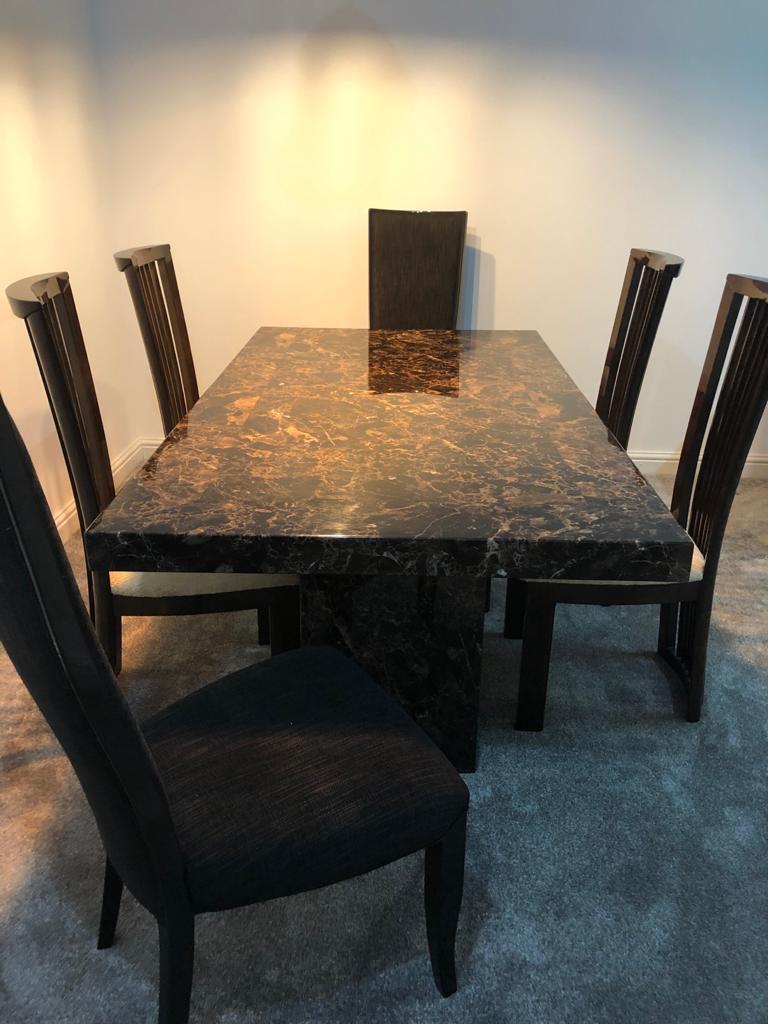 DFS Marble Dining Table in WF12 Kirklees für 650,00 £ zum Verkauf