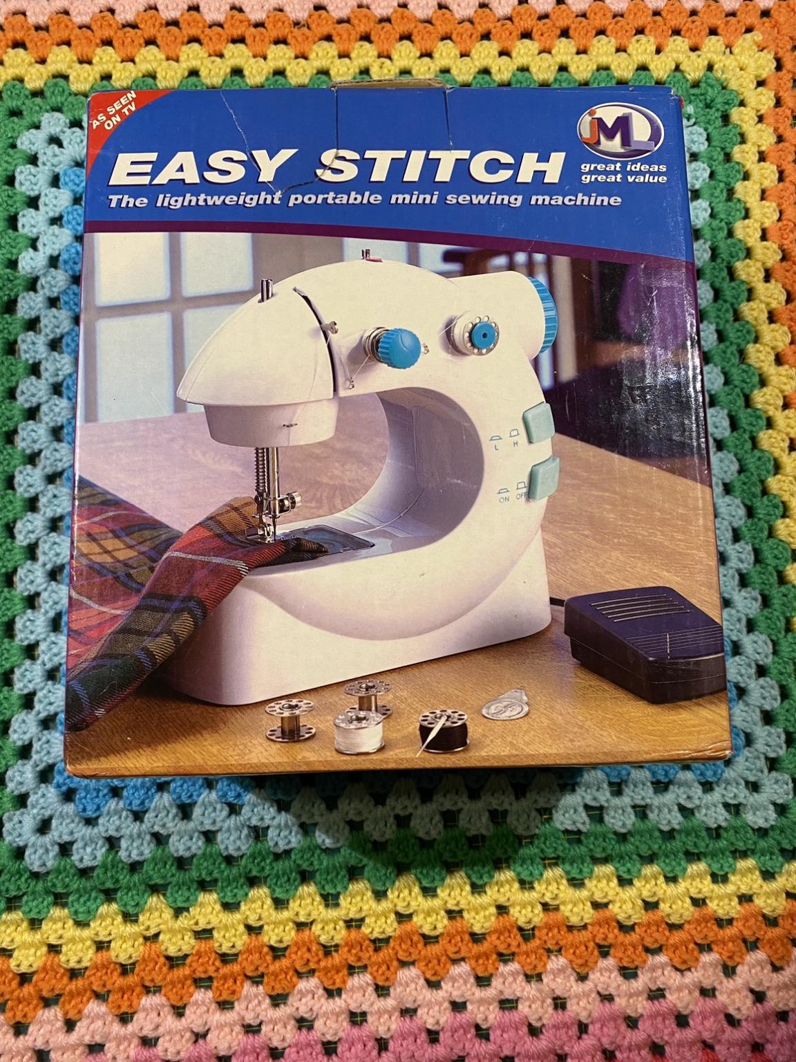 JML Easy stitch sewing machine in London Borough of Havering for £15.00