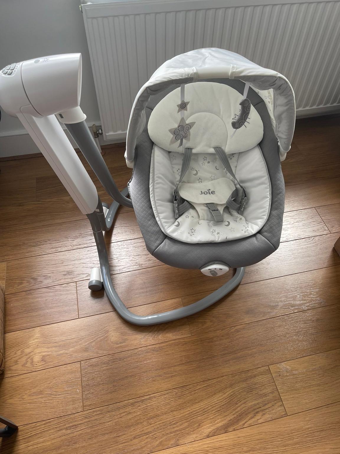 Joie baby 2 in 1 swing and rocker in EN2 London für 50,00 £ zum Verkauf