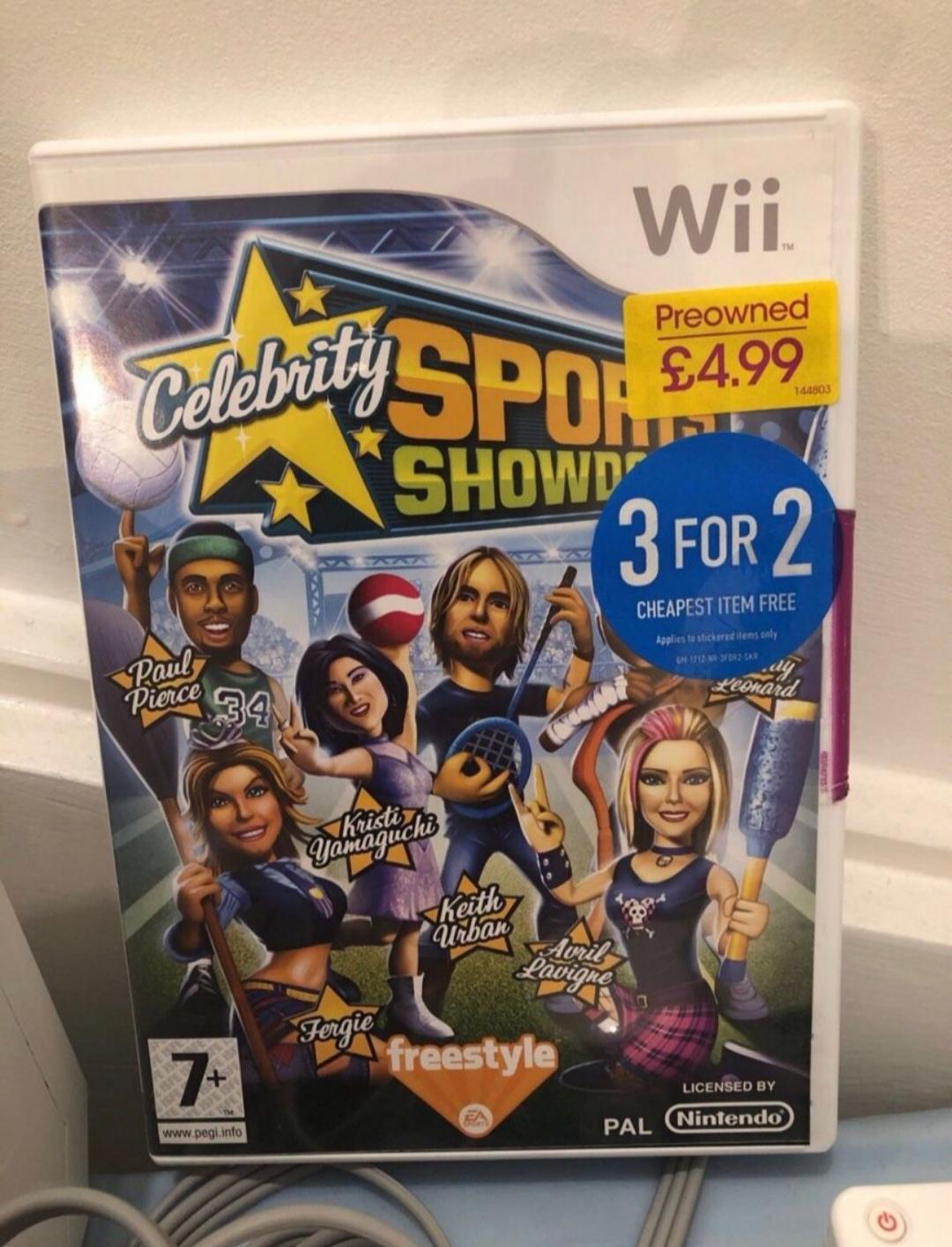 Nintendo Wii, Wii Balance Board & Games in SW11 Wandsworth für 50,00