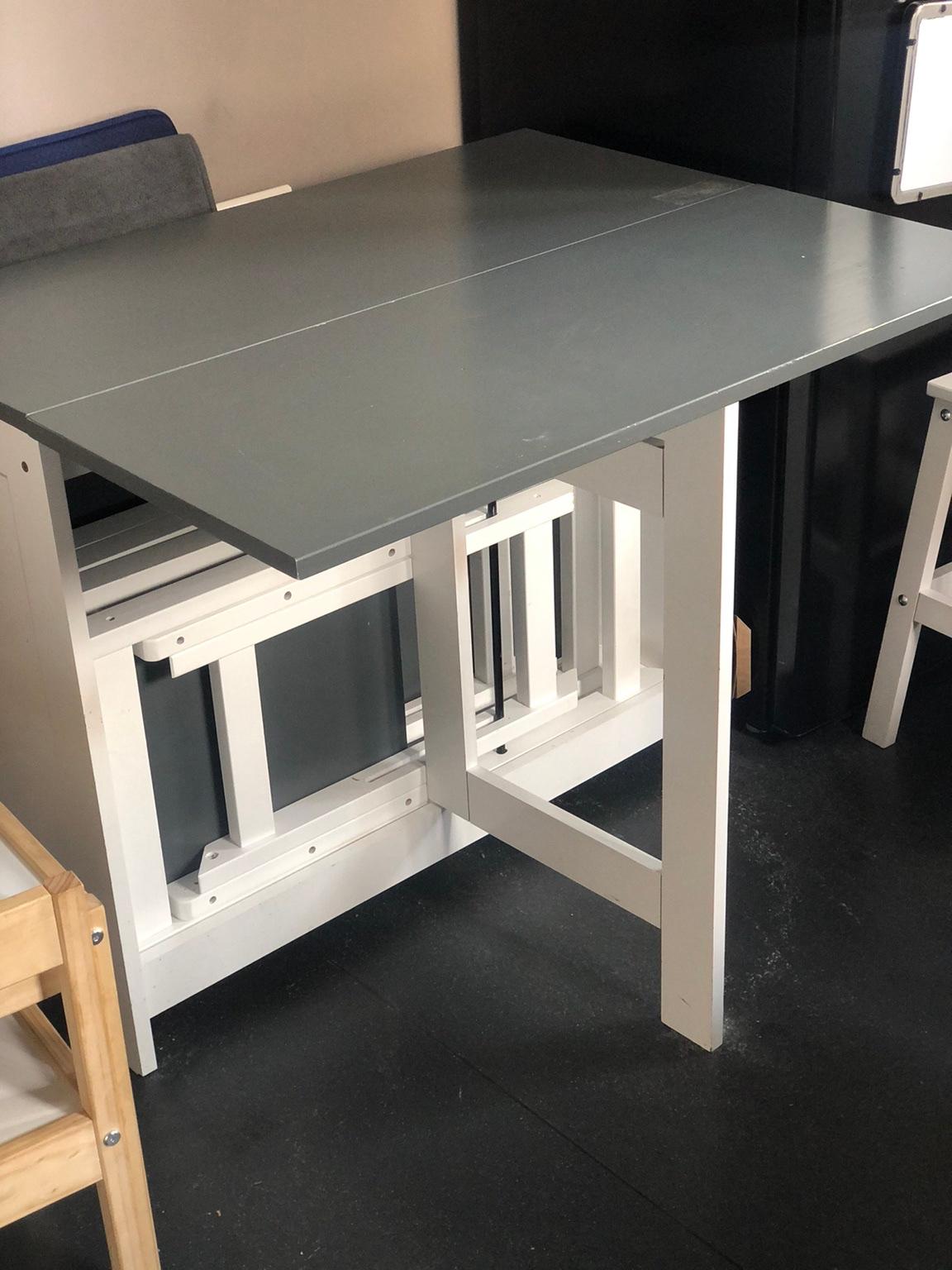 Westwood folding dining table & chairs in E1 Hamlets for £100.00 for