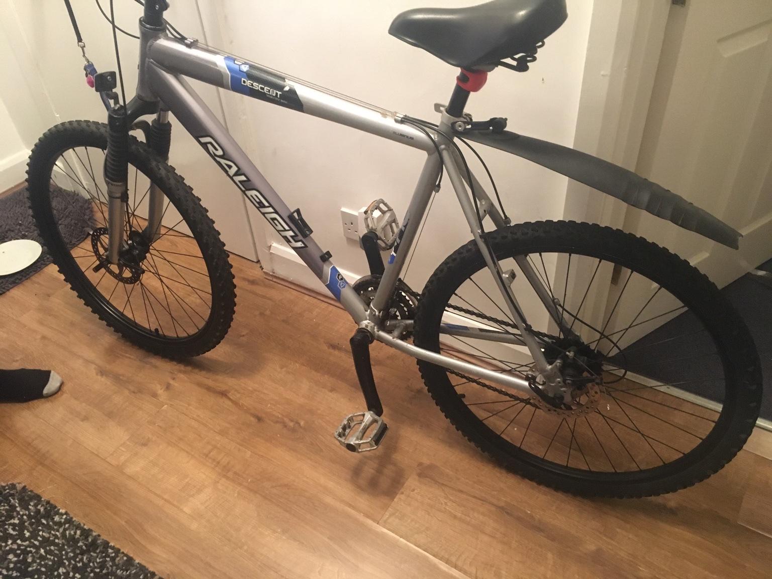 Gents Raleigh descent mountain bike in L6 Liverpool for £100.00 for