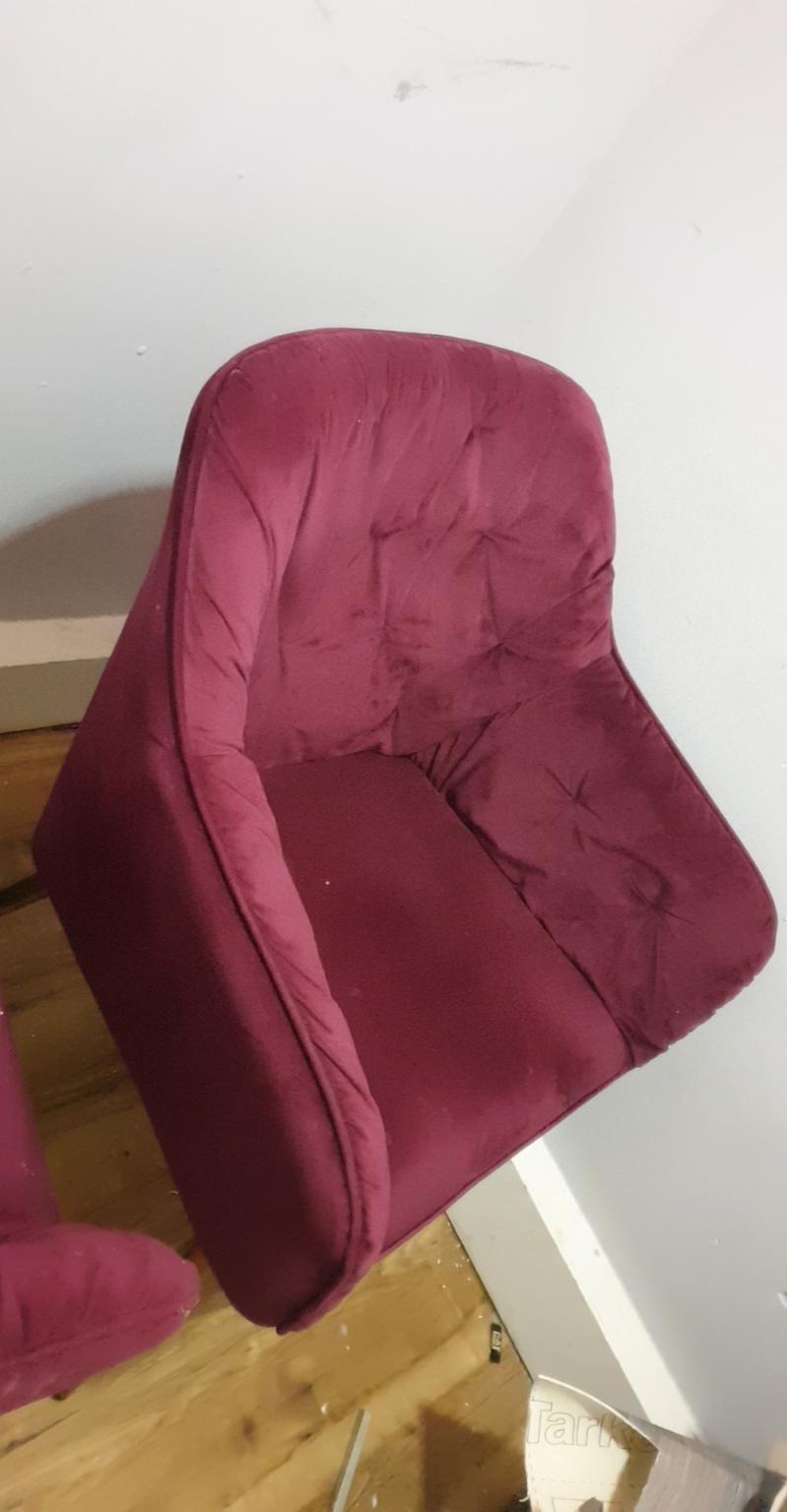 x4 Red VELVET Dining Chairs in TW2 London für 40,00 £ zum Verkauf