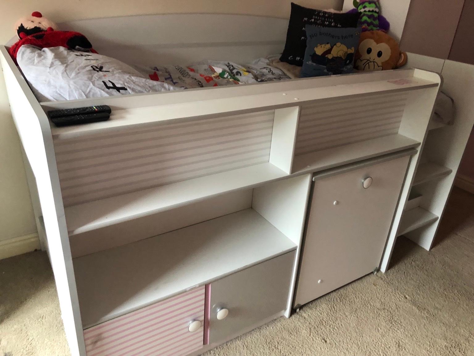 Midsleeper bed; with desk, cupboards, shelves in TS18Tees für £ 80,00
