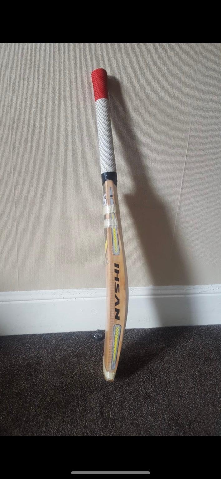 Used cricket bats in B11 Birmingham for £60.00 for sale Shpock