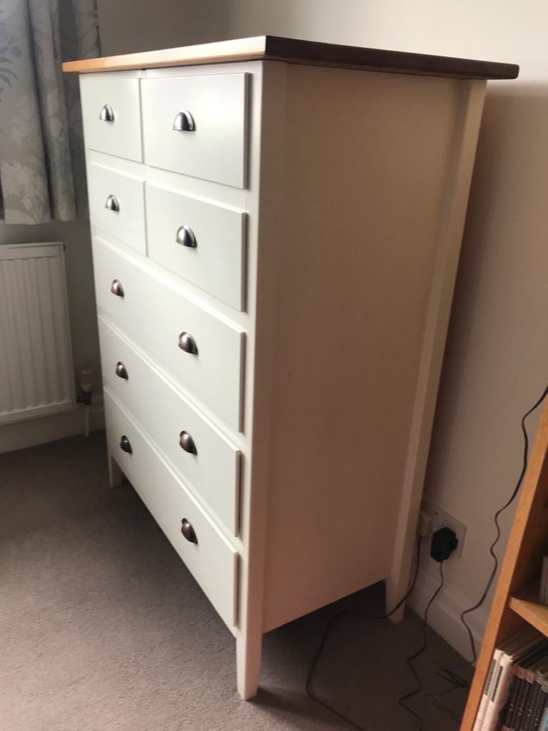 Matching IKEA wardrobe and chest of drawers in KT3 London for £50.00