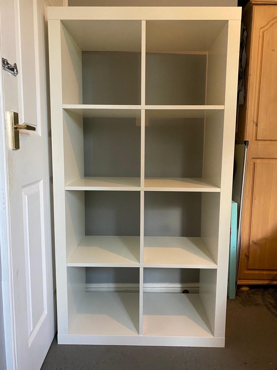 Ikea KALLAX Shelving Unit/ Bookcase White in B37 Solihull für £ 55,00