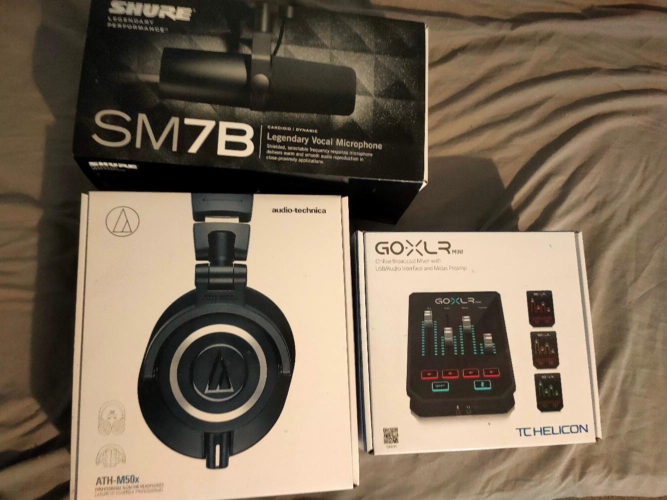 Shure sm7b, goxlr mini, ATHM50x headphones in WV14 Walsall for £350.00