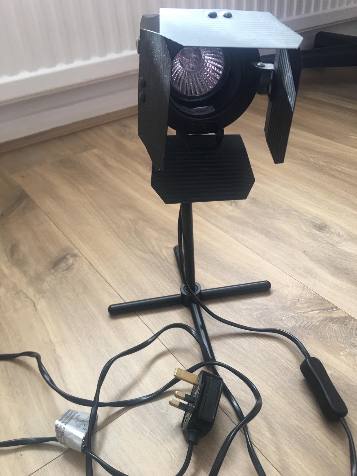 Table spot light in LE5 Leicester for £5.00 for sale Shpock