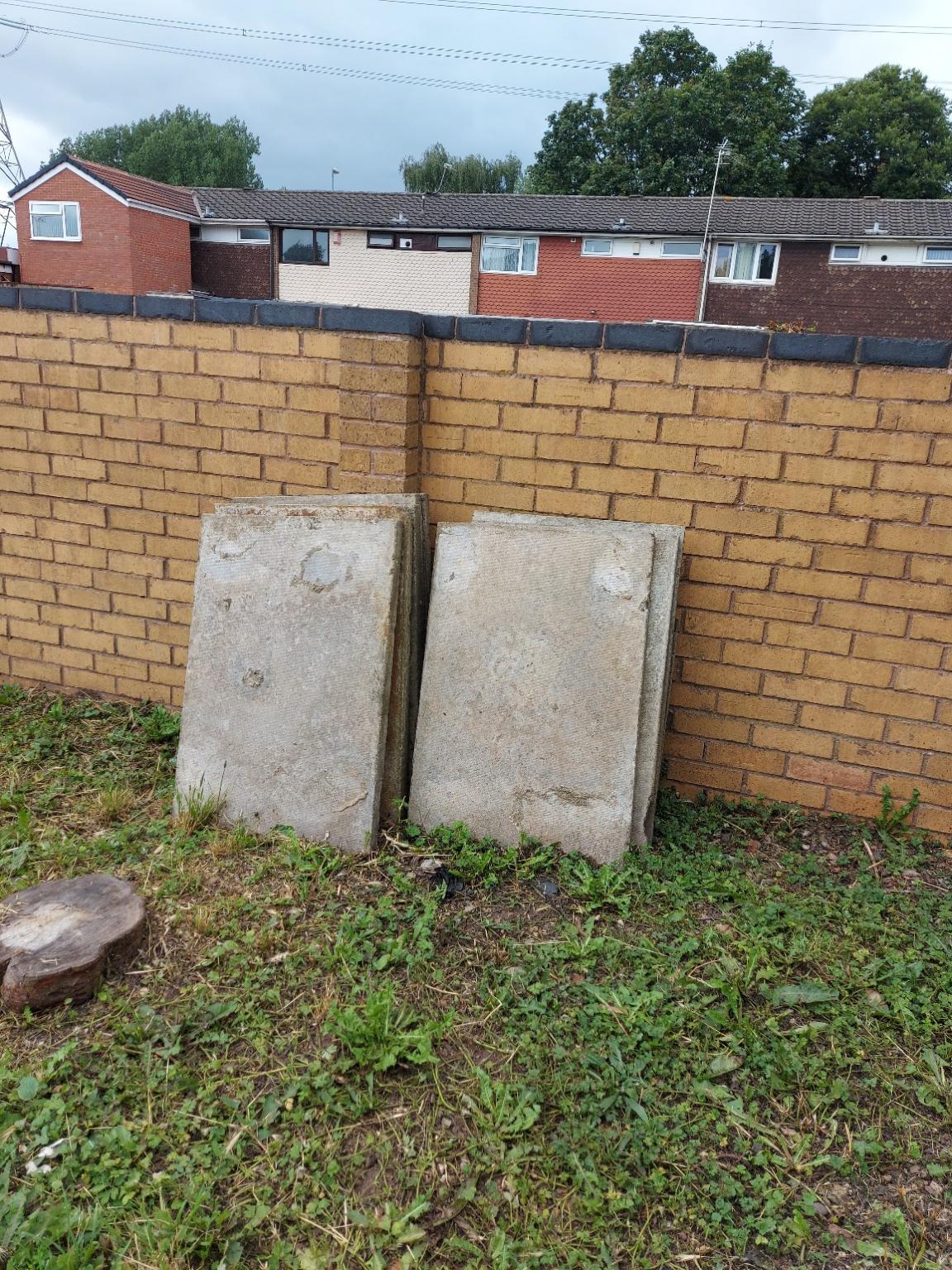 Free slabs in B36 Birmingham für gratis zum Verkauf Shpock AT