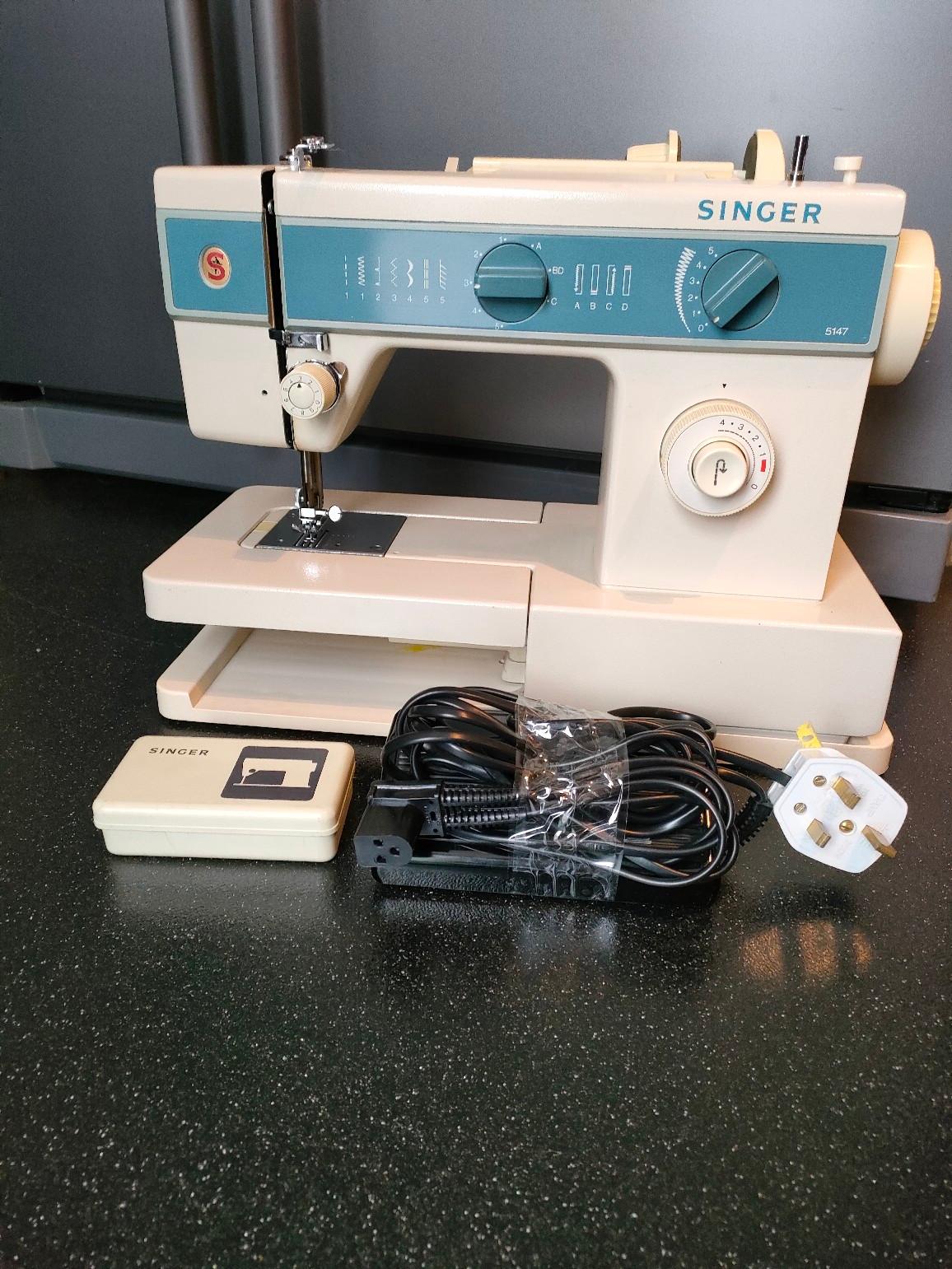 vintage singer electric sewing machine in CF Cardiff for £33.00 for