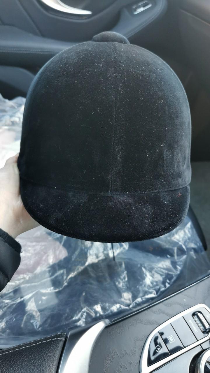Champion junior kid horse riding hat in RM3 Havering for £20.00 for sale Shpock