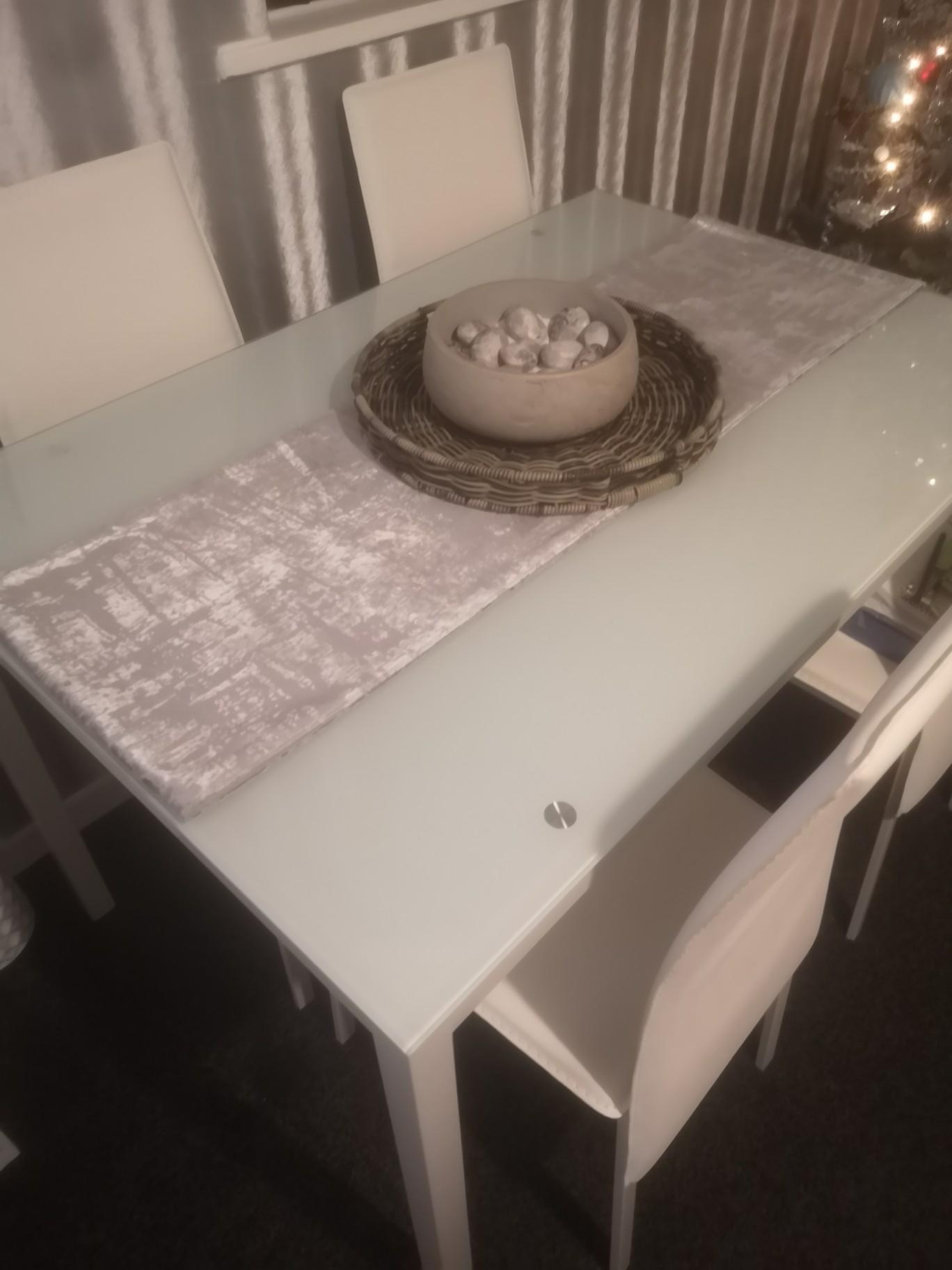 Table in B75 Birmingham für 110,00 £ zum Verkauf Shpock DE