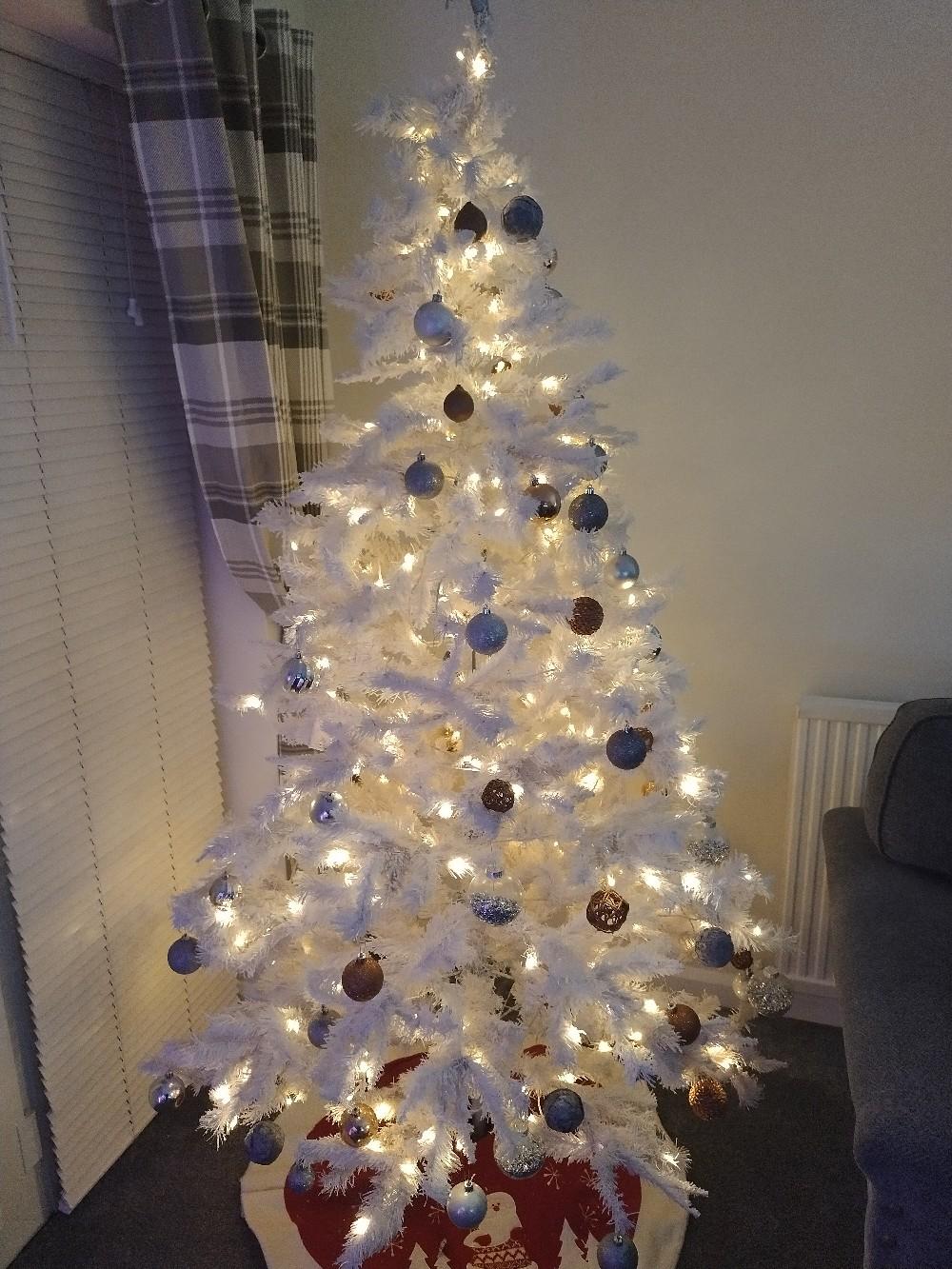 7ft pre lit white Christmas tree in S26 Rotherham for £30.00 for sale
