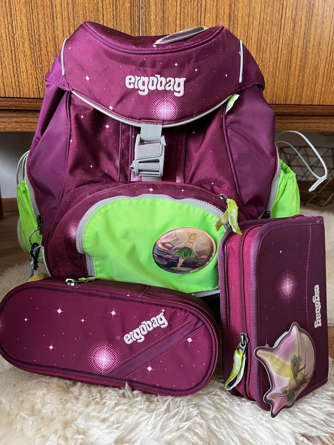 Schultasche Ergobag violett + Wanderrucksack in 5301 Eugendorf für € 59