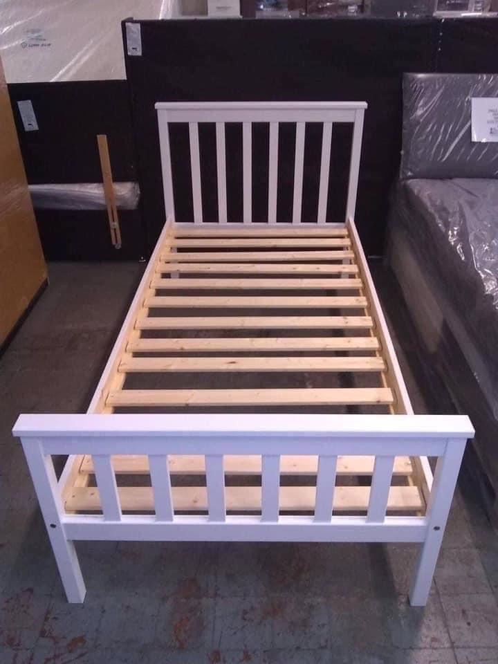 WIMBLEDON SINGLE WHITE BED FRAME ONLY in S62 Parkgate for £150.00 for