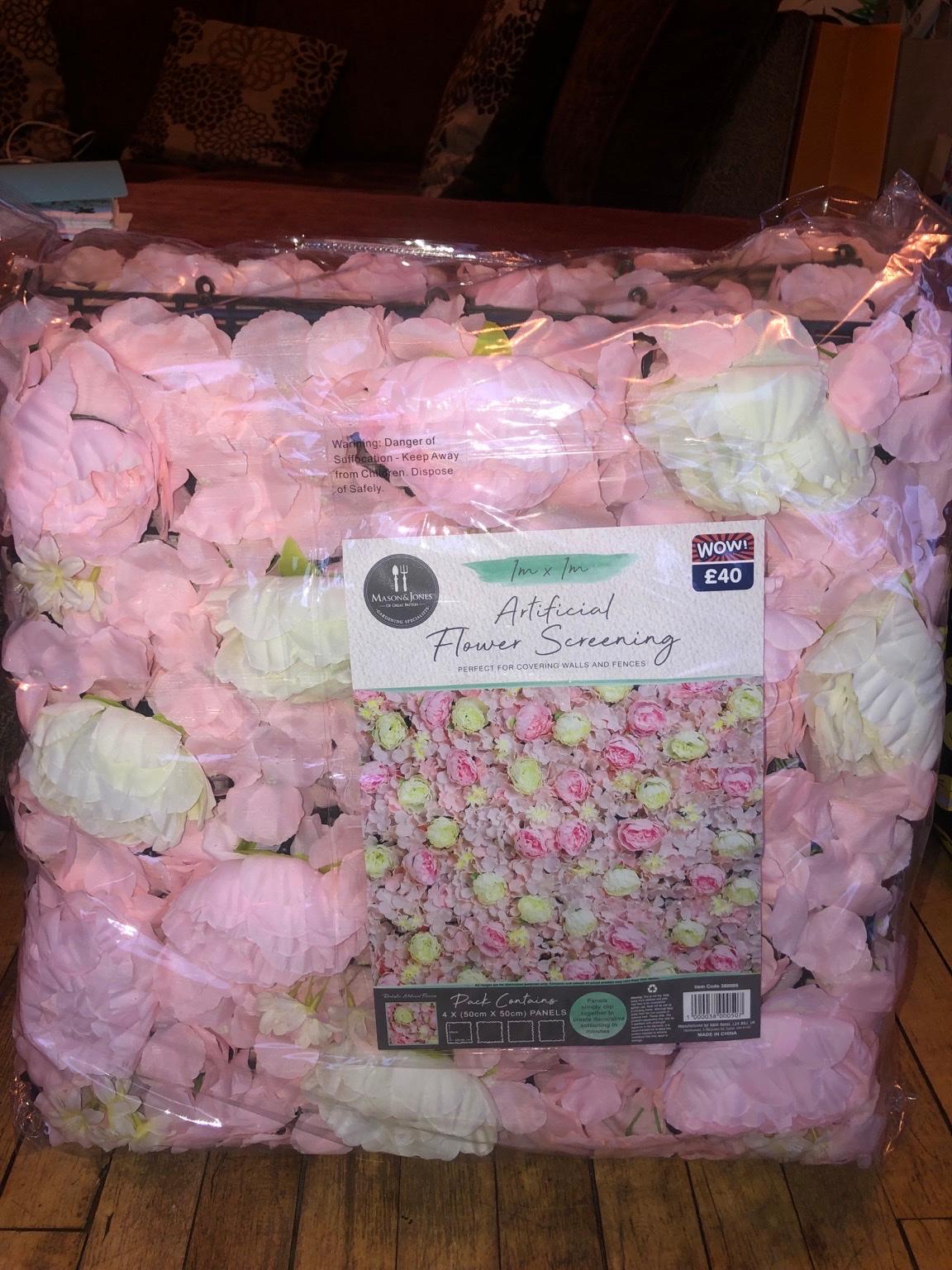 Flower screening in LS28 Leeds für £ 40,00 zum Verkauf Shpock AT