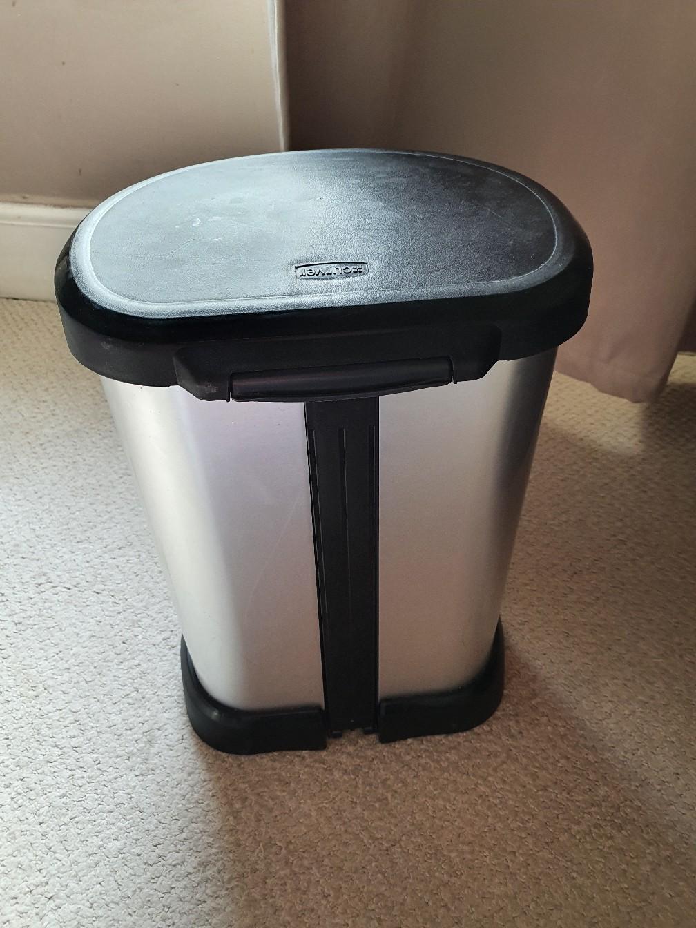 Curver 20 litre kitchen bin in W4 Ealing für 15,00 £ zum Verkauf