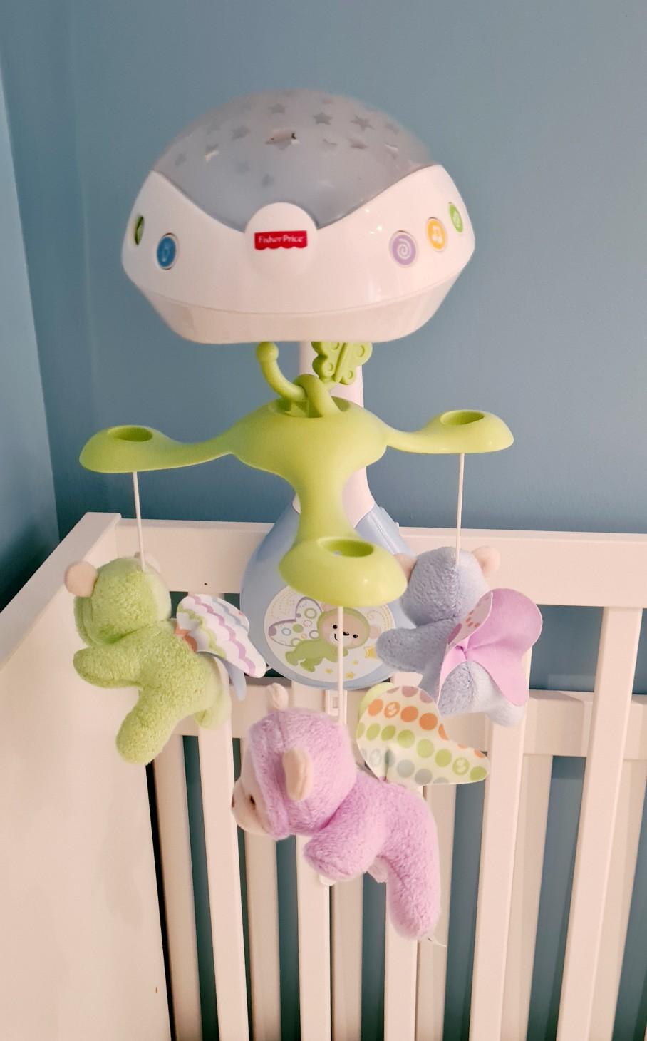 Fisher Price cot mobile 3 in 1 in WF11 Wakefield für £ 10,00 zum