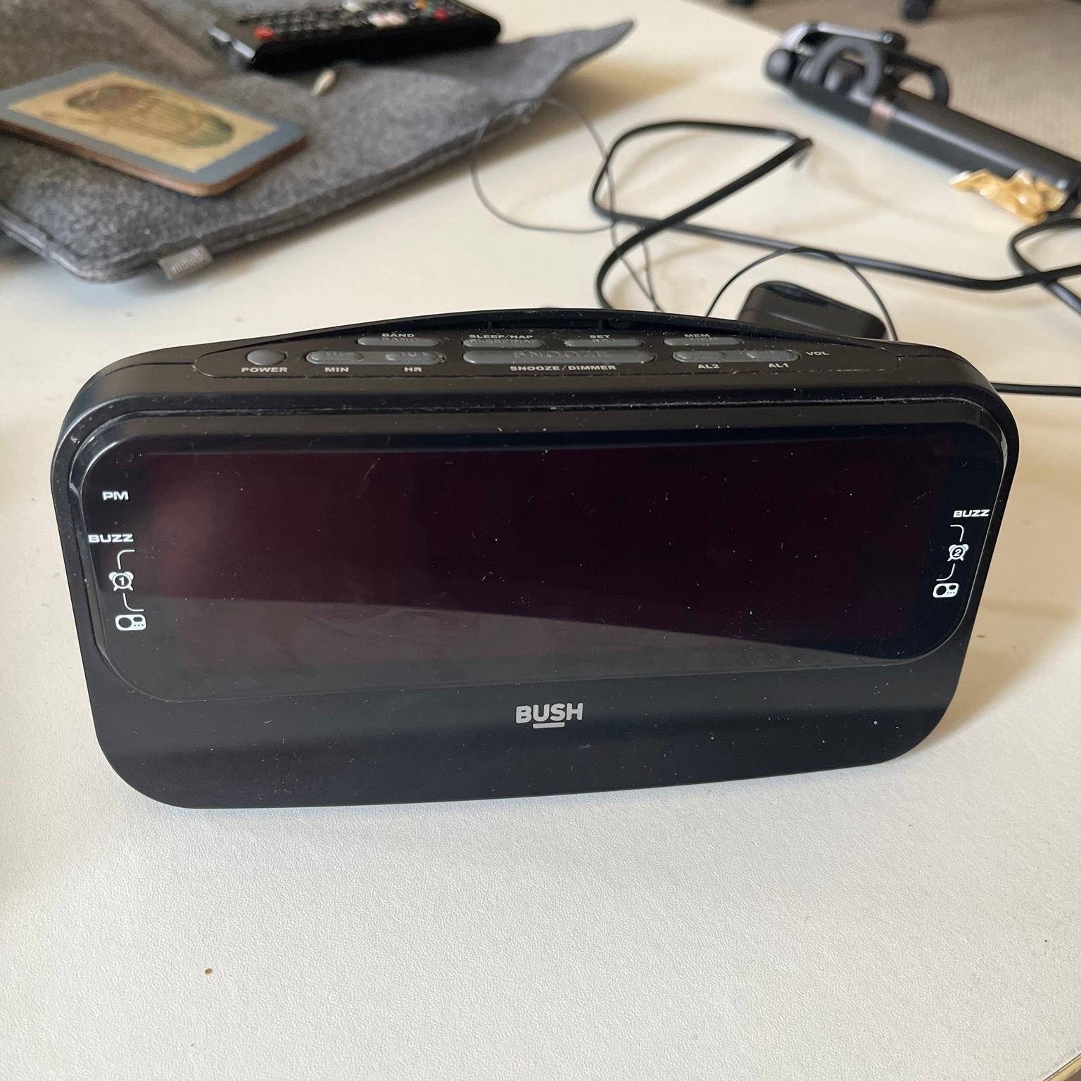 Bush digital clock and radio in CR0 Croydon for £12.00 for sale Shpock