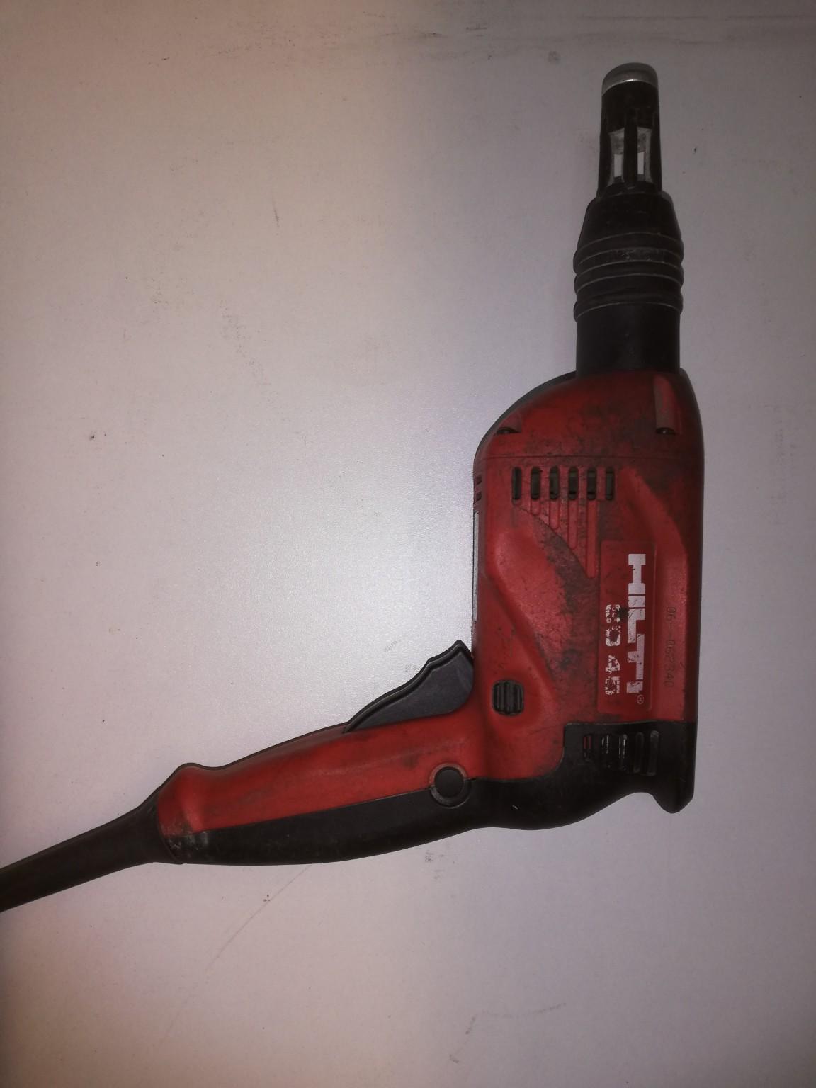 Rigipsschrauber Hilti in 5152 Dorfbeuern für 135,00 € zum Verkauf