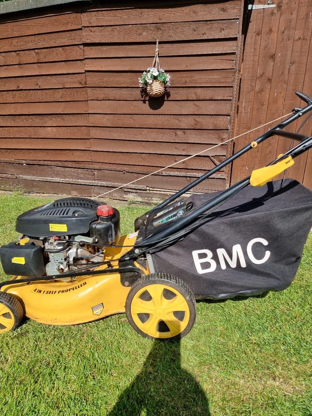 BMC Big 20 Lawnmower (to fix or spare parts) in North West