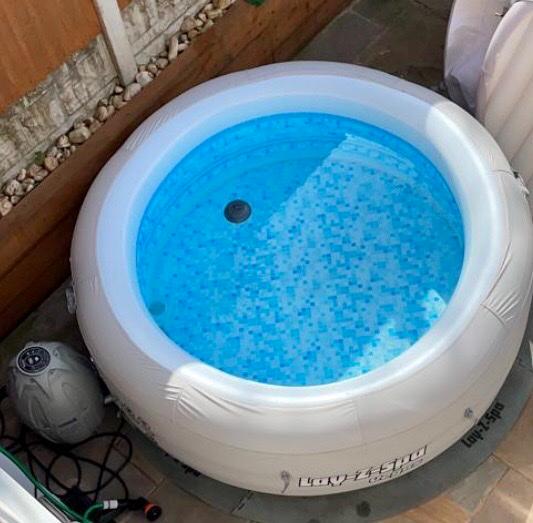 Bestway Lay Z Spa Vegas hot tub & extras in DY9 Dudley for £175.00 for