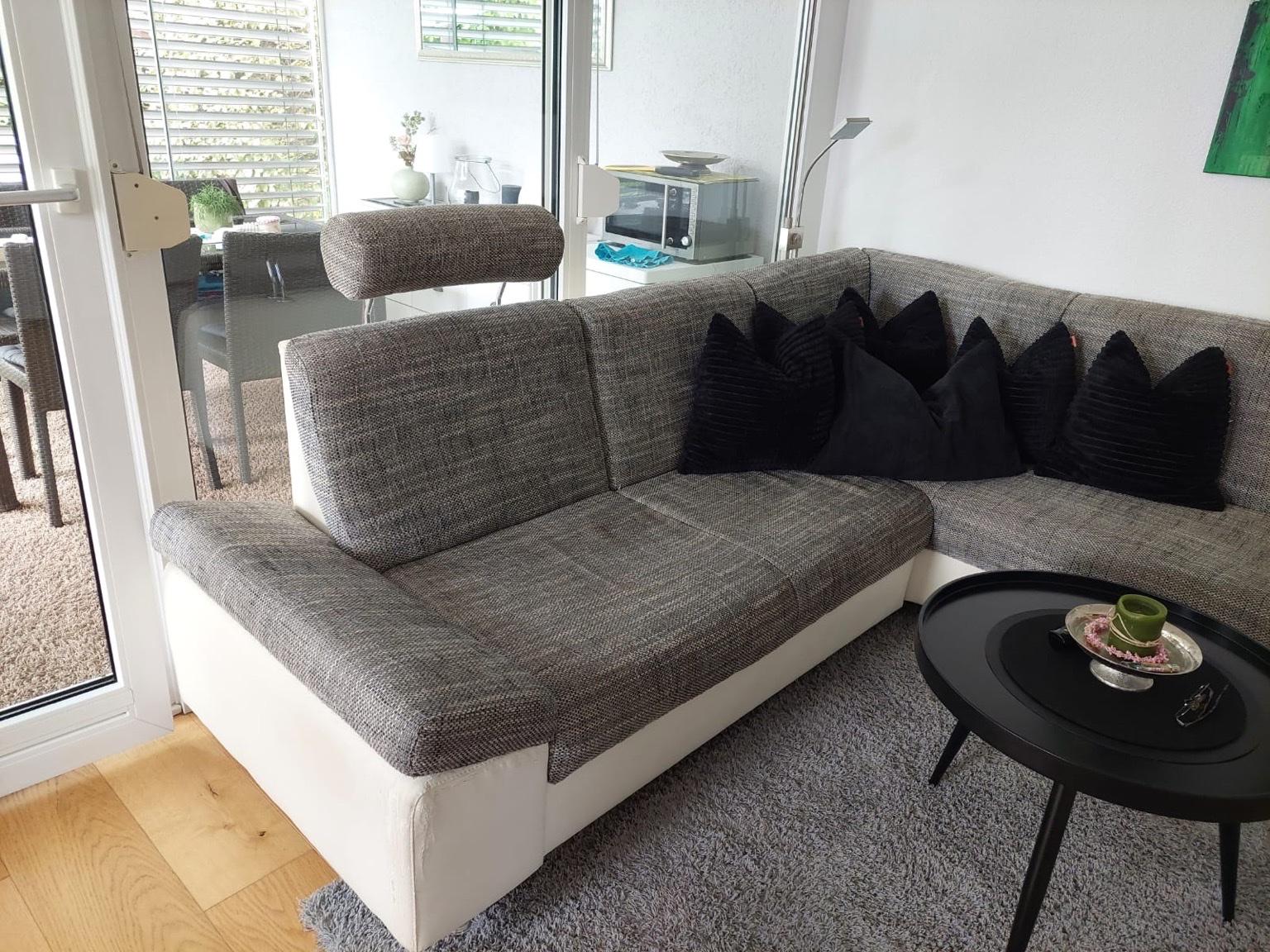 Sofa zu verschenken in 6890 Marktgemeinde Lustenau für gratis zum