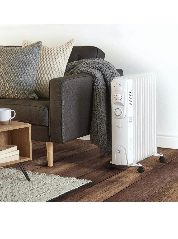 VonHaus oil filled Radiator in B7 Birmingham for £70.00 for sale Shpock