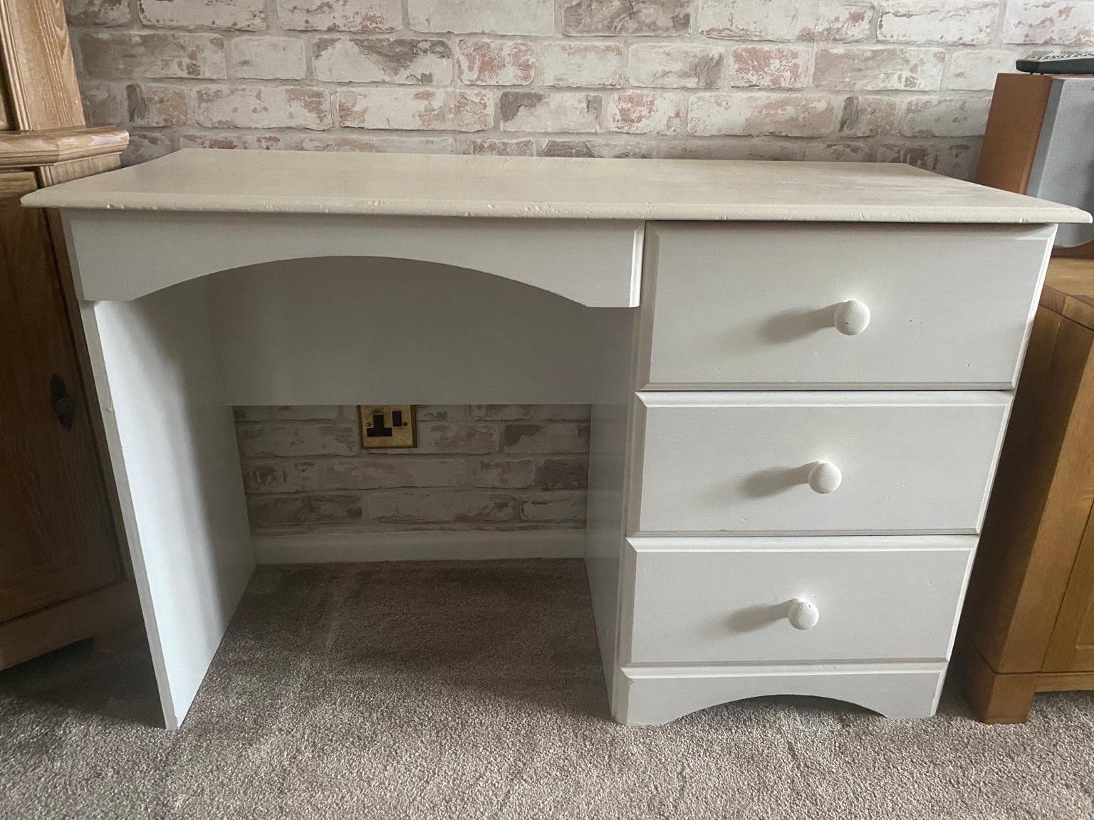 Wooden white desk in Rochdale für 20,00 £ zum Verkauf Shpock DE