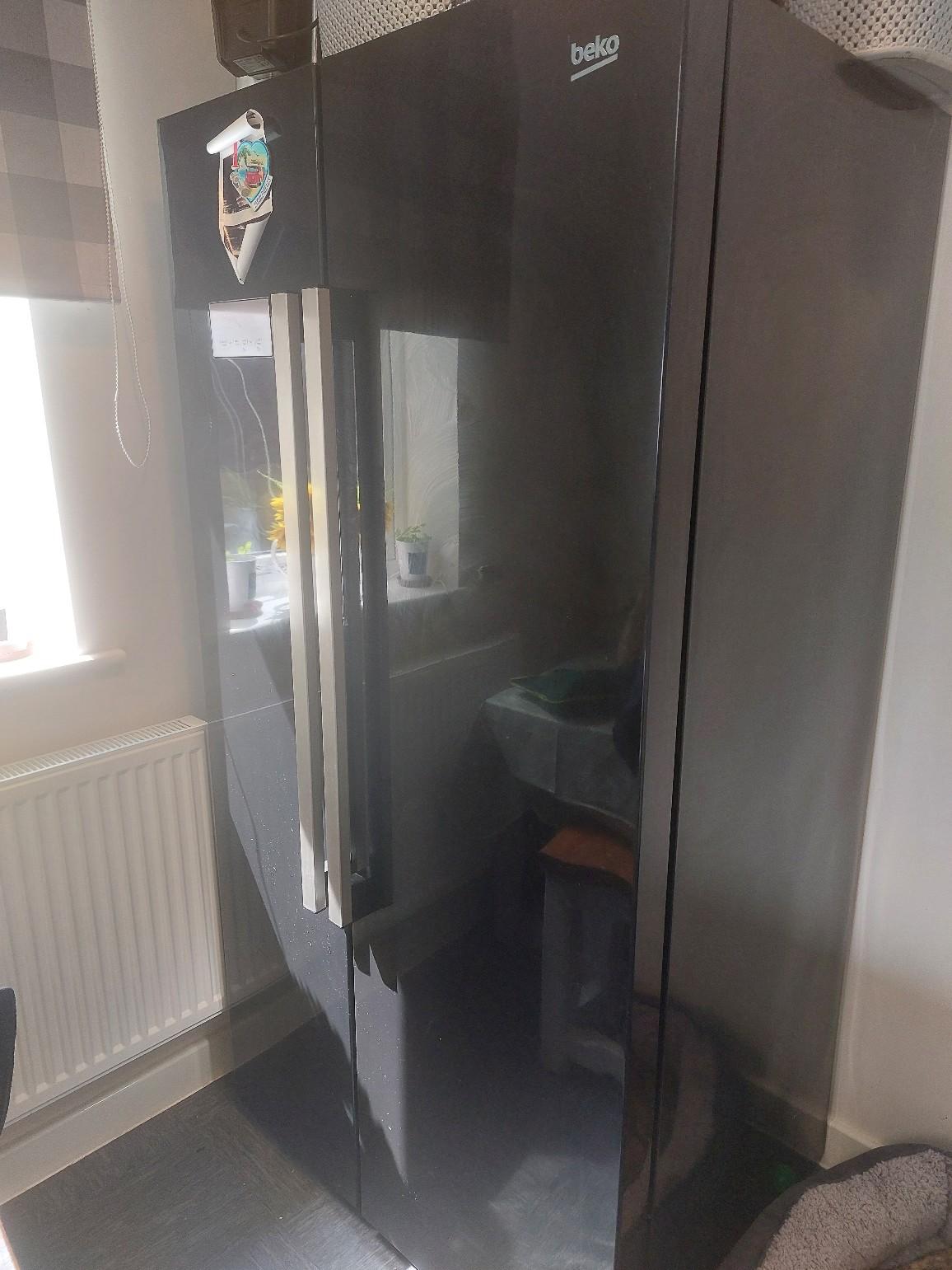 beko American fridge freezer in S40 Chesterfield für £ 200,00 zum