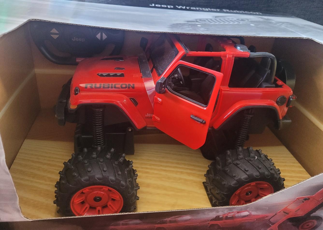 jeep wrangler rubicon remote controlled car in DY5 Stourbridge für 25