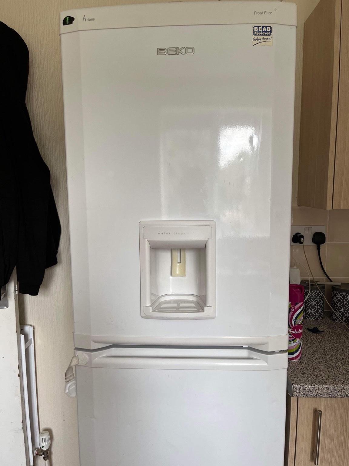 Beko fridge freezer in WS2 Darlaston für £ 30,00 zum Verkauf Shpock AT