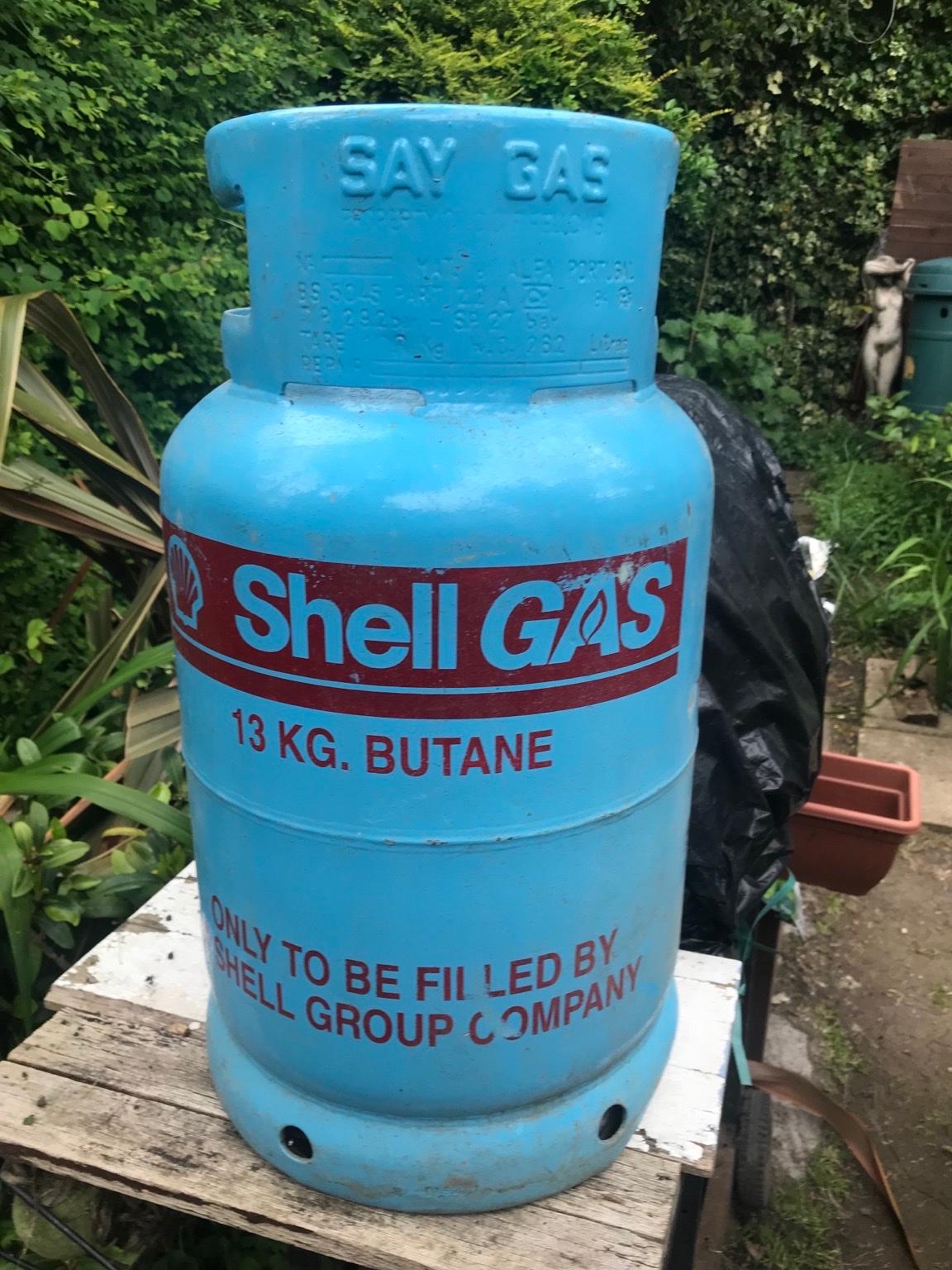 SHELL BUTANE GAS CYLINDER 13Kg in IG3 London für 20,00 £ zum Verkauf