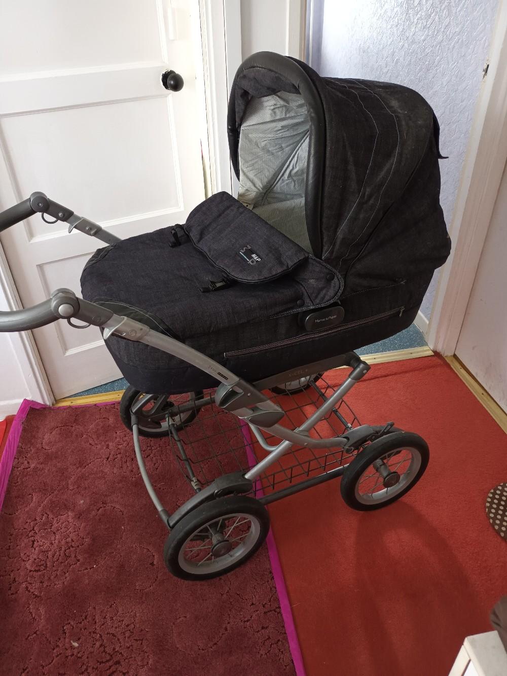 mamas and papas travel system in N1 London for £80.00 for sale Shpock