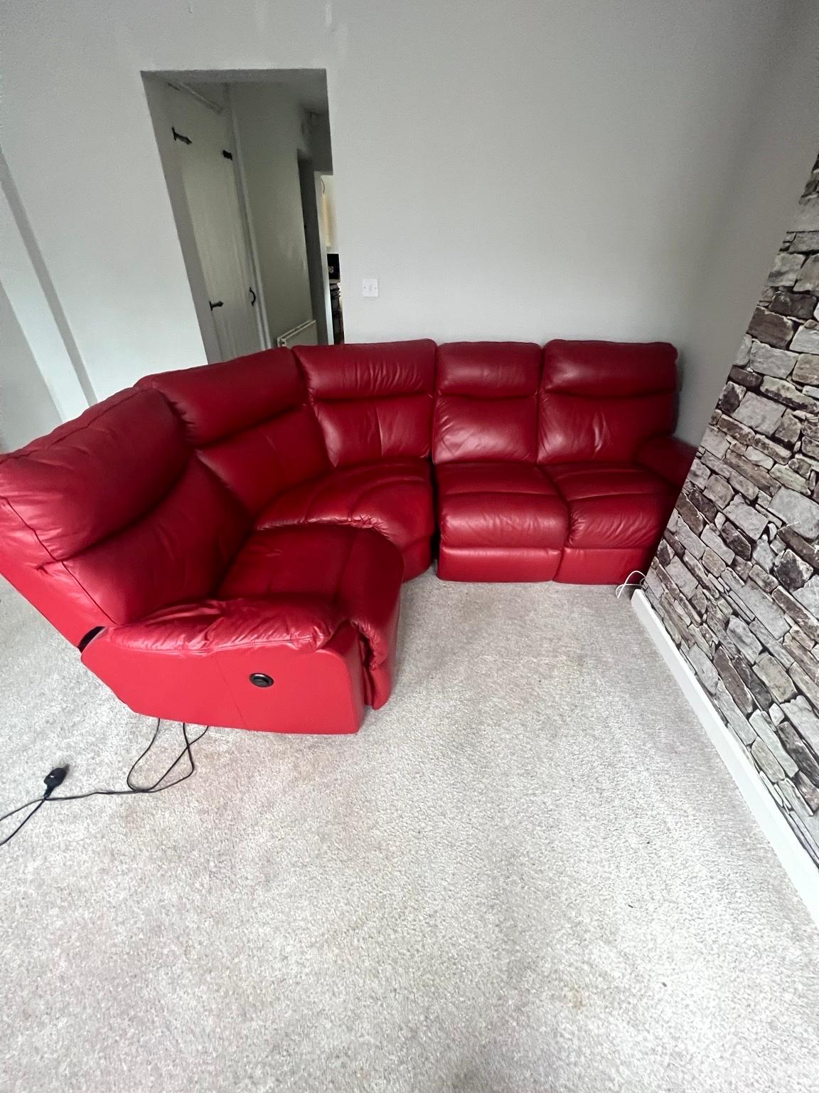Red leather corner electric recliner sofa in B63 Dudley for £200.00 for