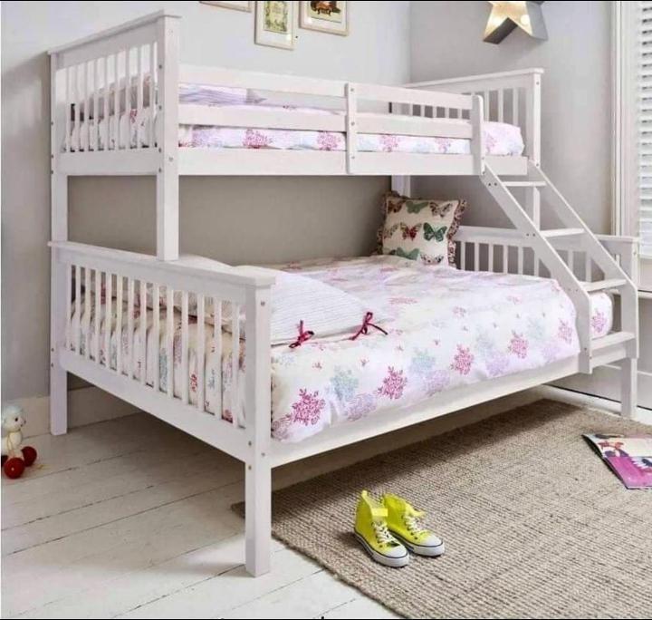 NICE LOOKING BUNK BED AVAILABLE FOR SALE !!!! in S1 Sheffield für 430