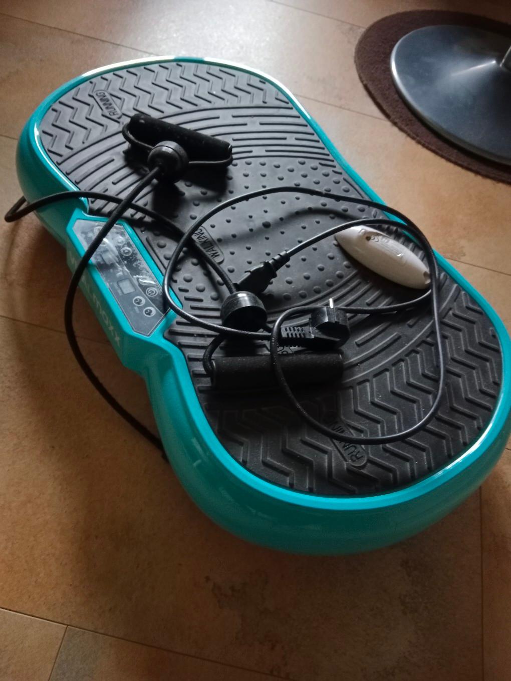 Vitamaxx Vibrationsplatte in 2225 Gemeinde Zistersdorf für 45,00 € zum