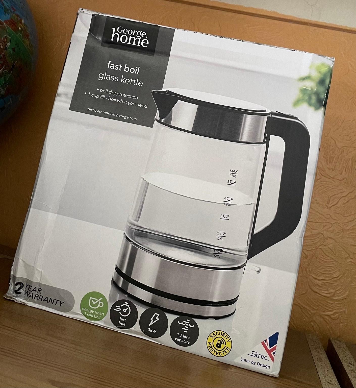 New fast boil kettle in B79 Tamworth für £ 12,00 zum Verkauf Shpock AT