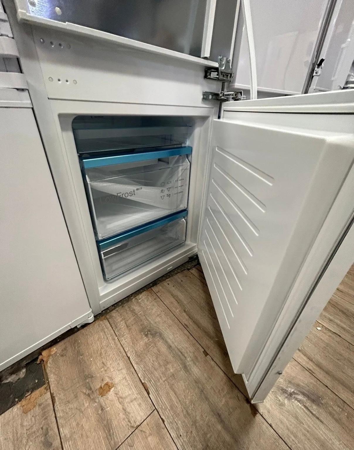 Bosch Fridge Freezer in PE4 Peterborough für £ 680,00 zum Verkauf