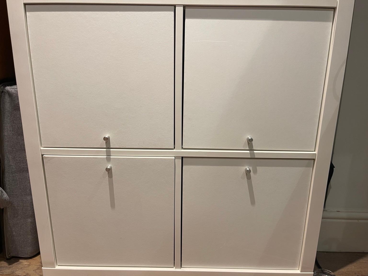 8 white ikea Kallax inserts (Kallax not inc) in W13 London für 25,00