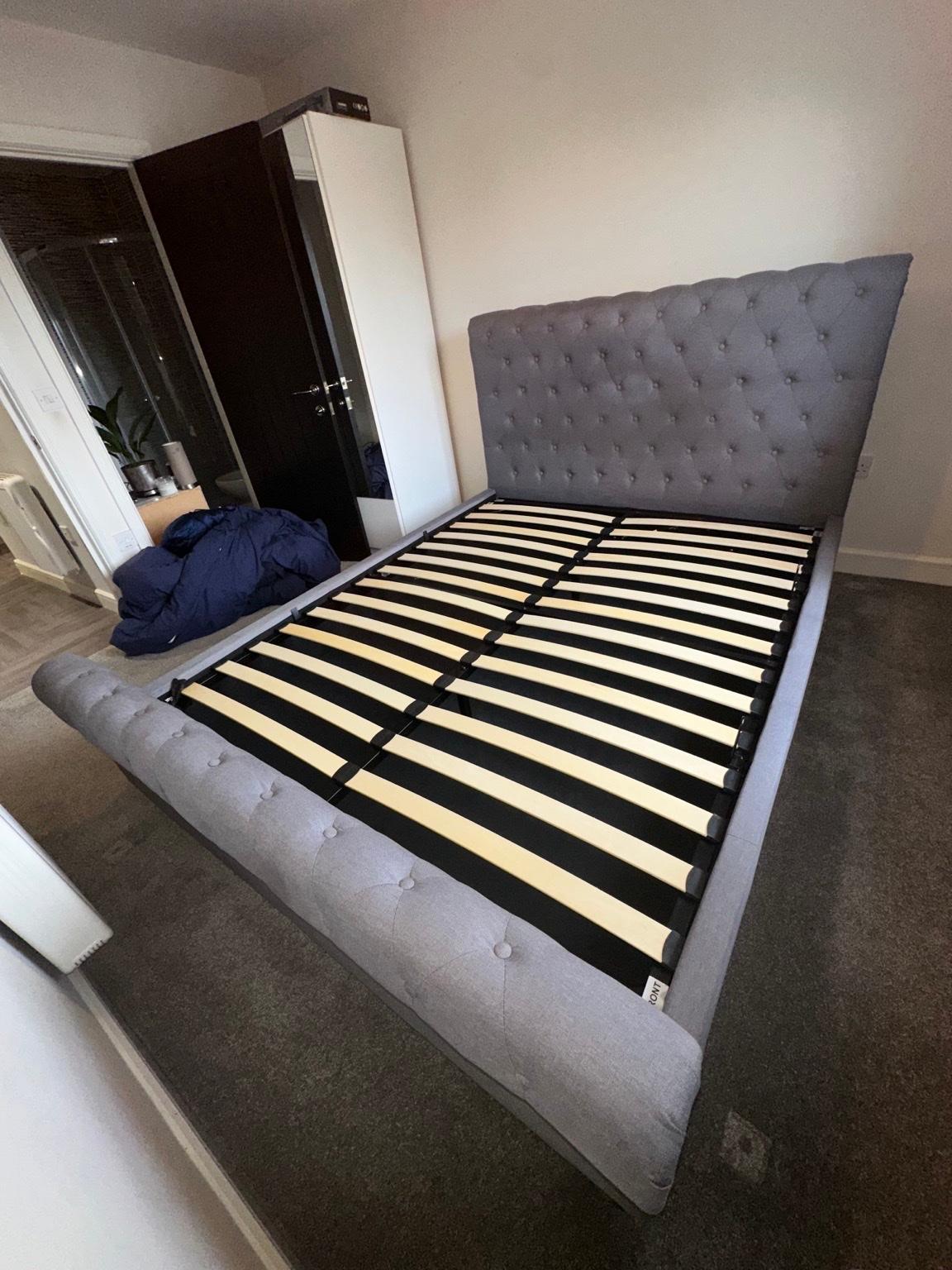 Grey King Size Chesterfield Ottoman Bed in B90 Shirley für 100,00 £ zum