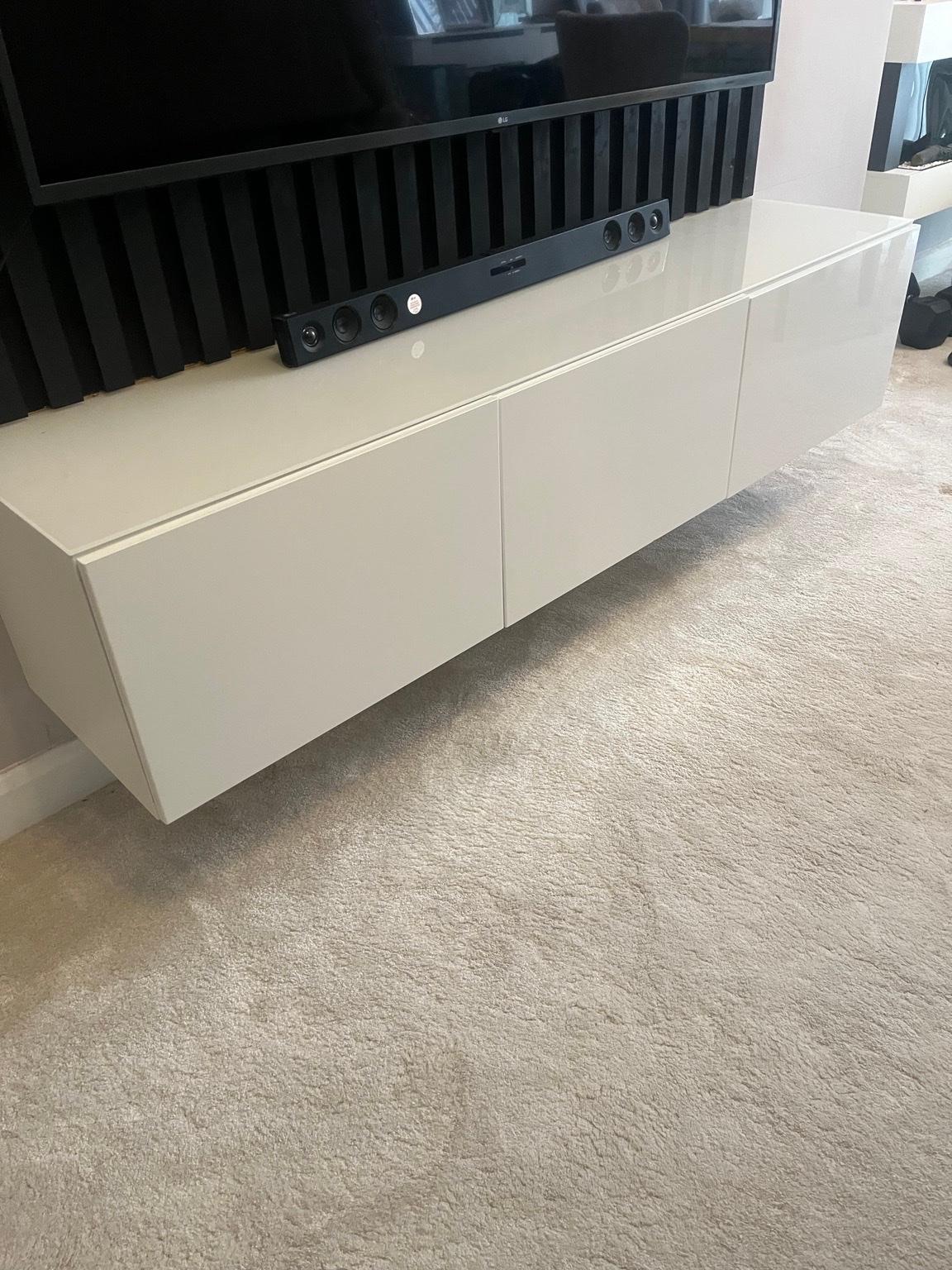 IKEA Besta tv unit 180cm in WV11 Wolverhampton für £ 70,00 zum Verkauf